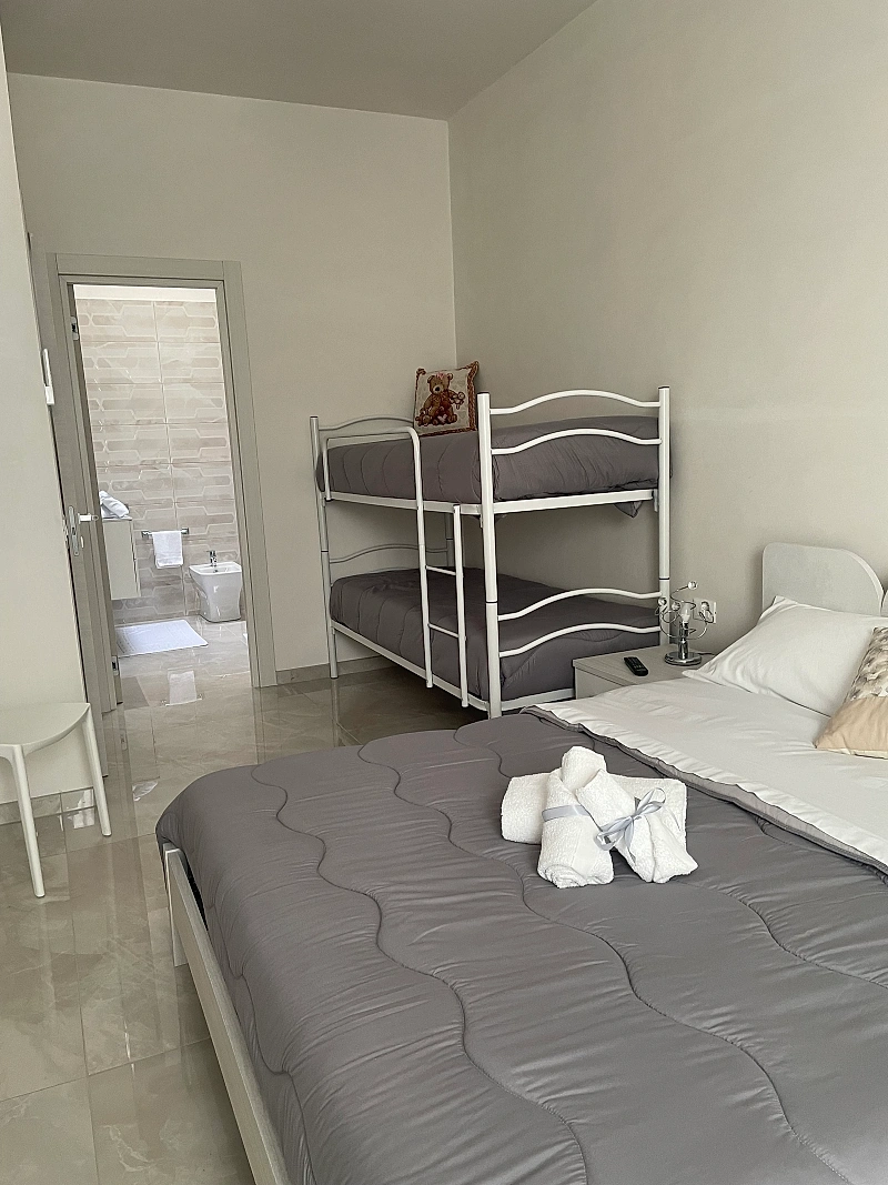 Family Suite 1